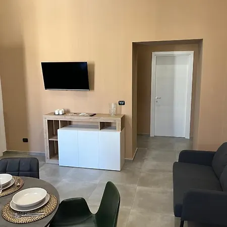 Apartament Palazzo Ferrara *